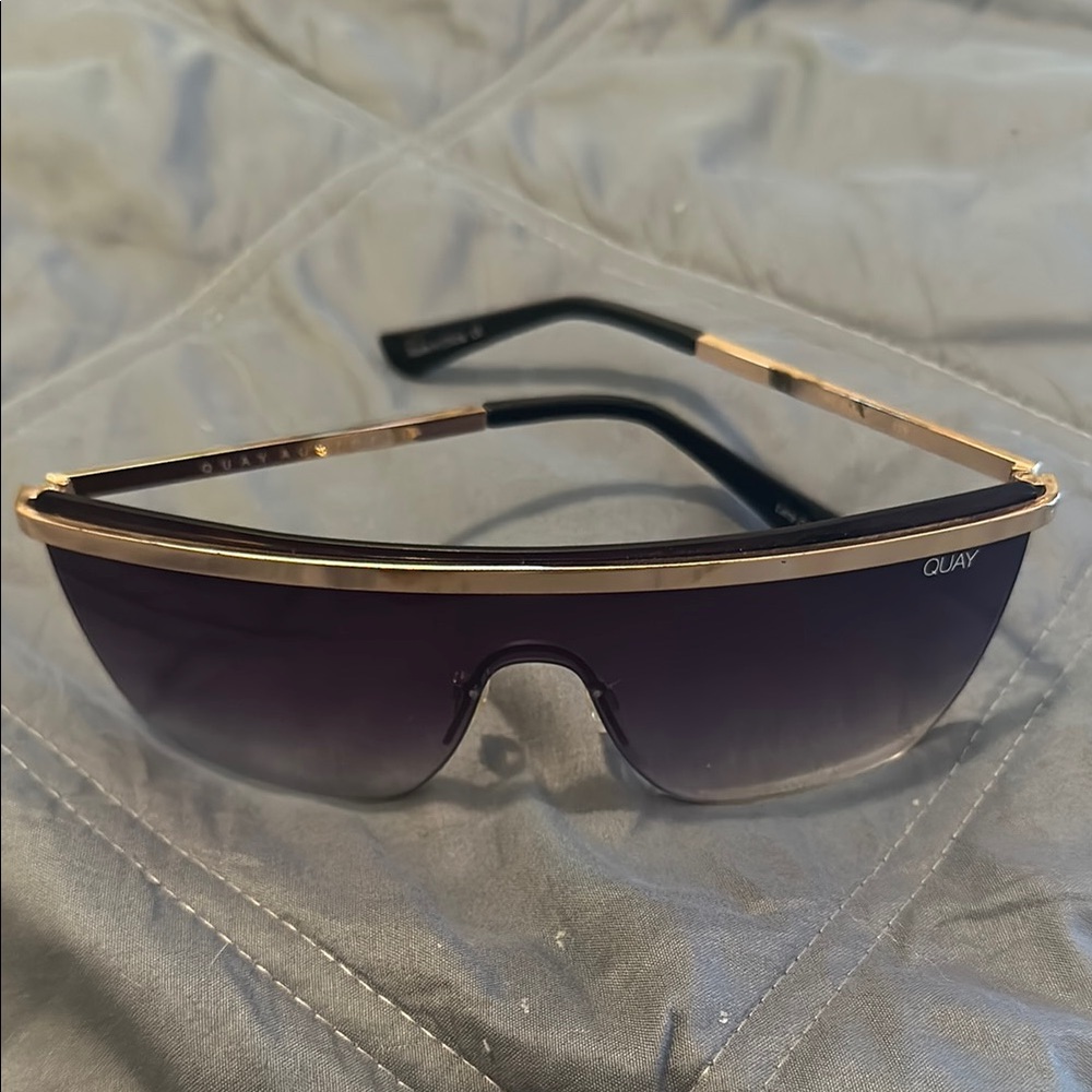 Quay JLo Get Right Black and Gold Sunglasses